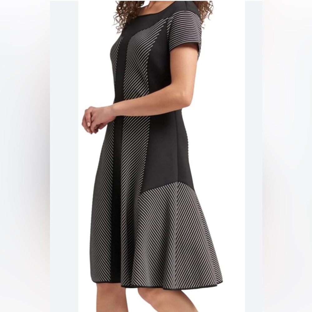DKNY short sleeve midi black stylish dress size M